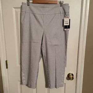Navy and White capri pants Size 12
